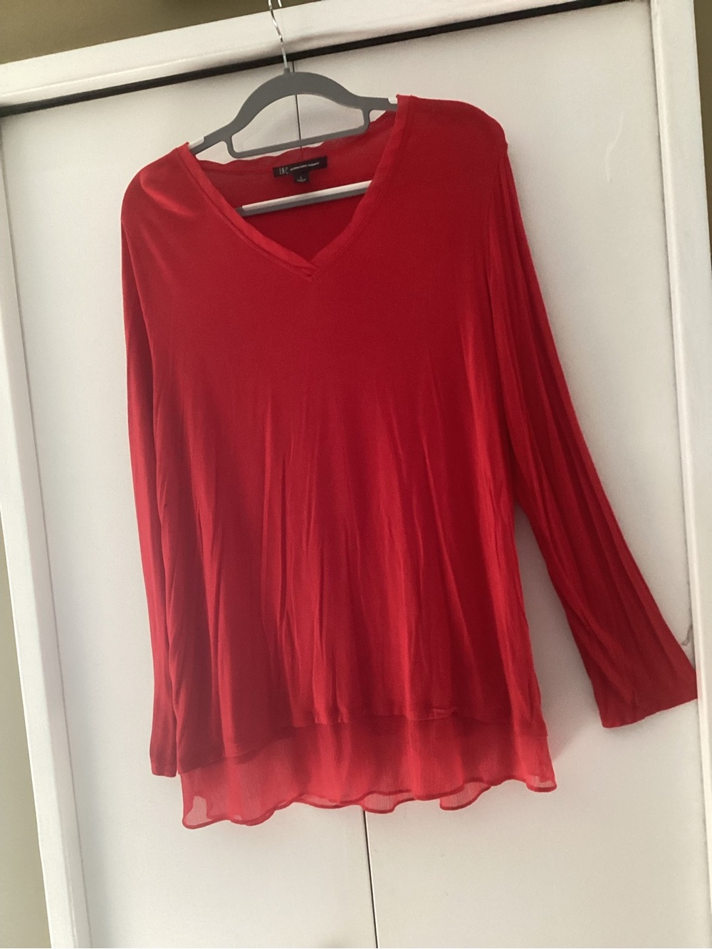 INC International Concepts Red V-Neck Long Sleeve Tunic Top